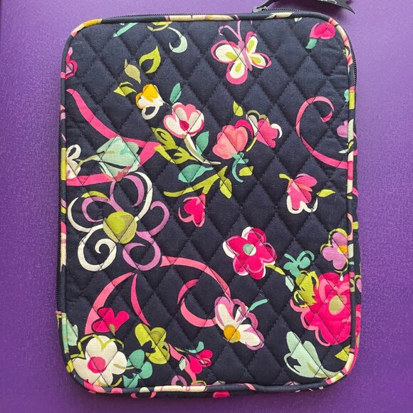Vera Bradley Ribbons Pattern iPad case - Picture 2 of 4